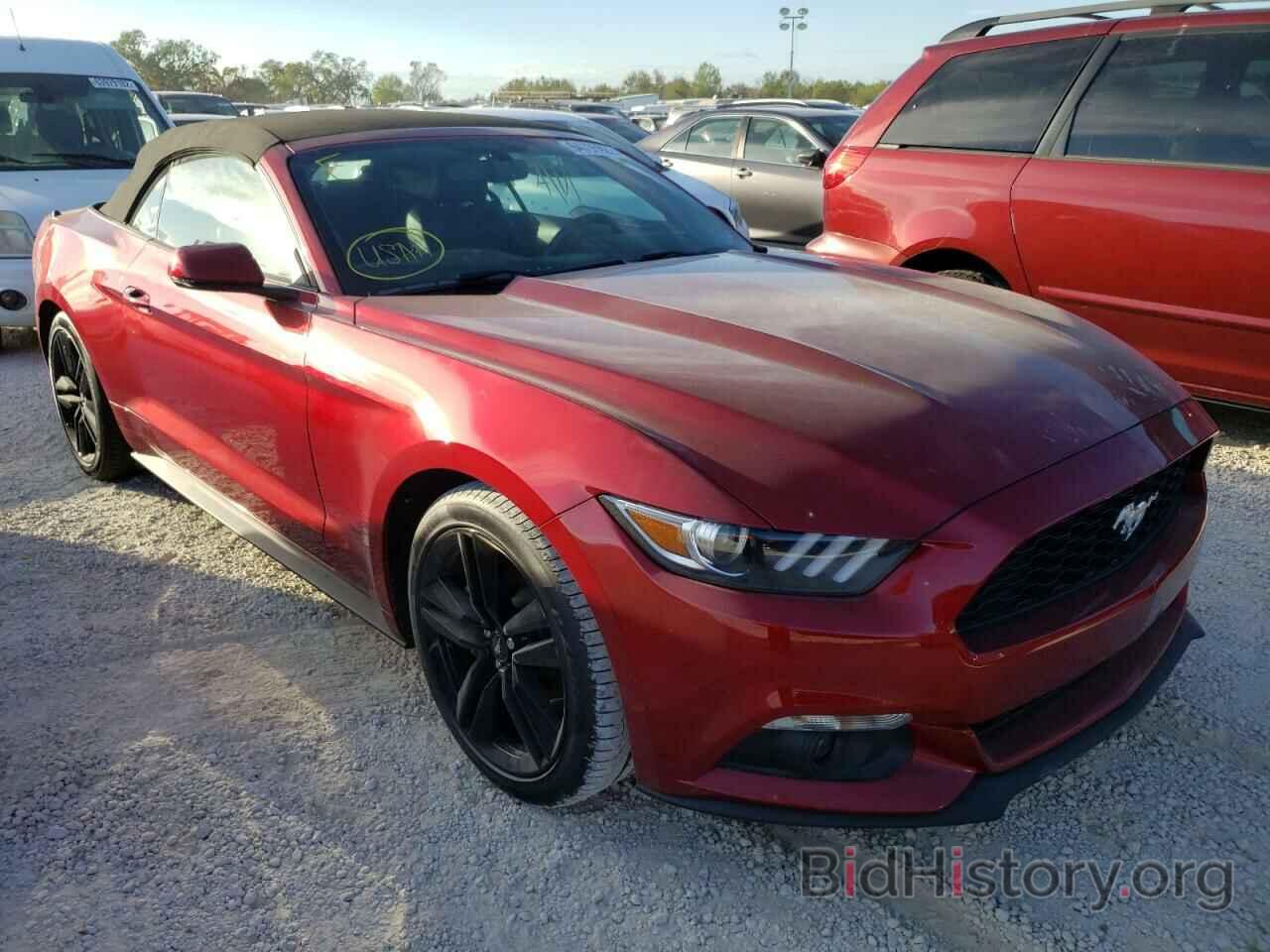 Photo 1FATP8UH1G5236182 - FORD MUSTANG 2016
