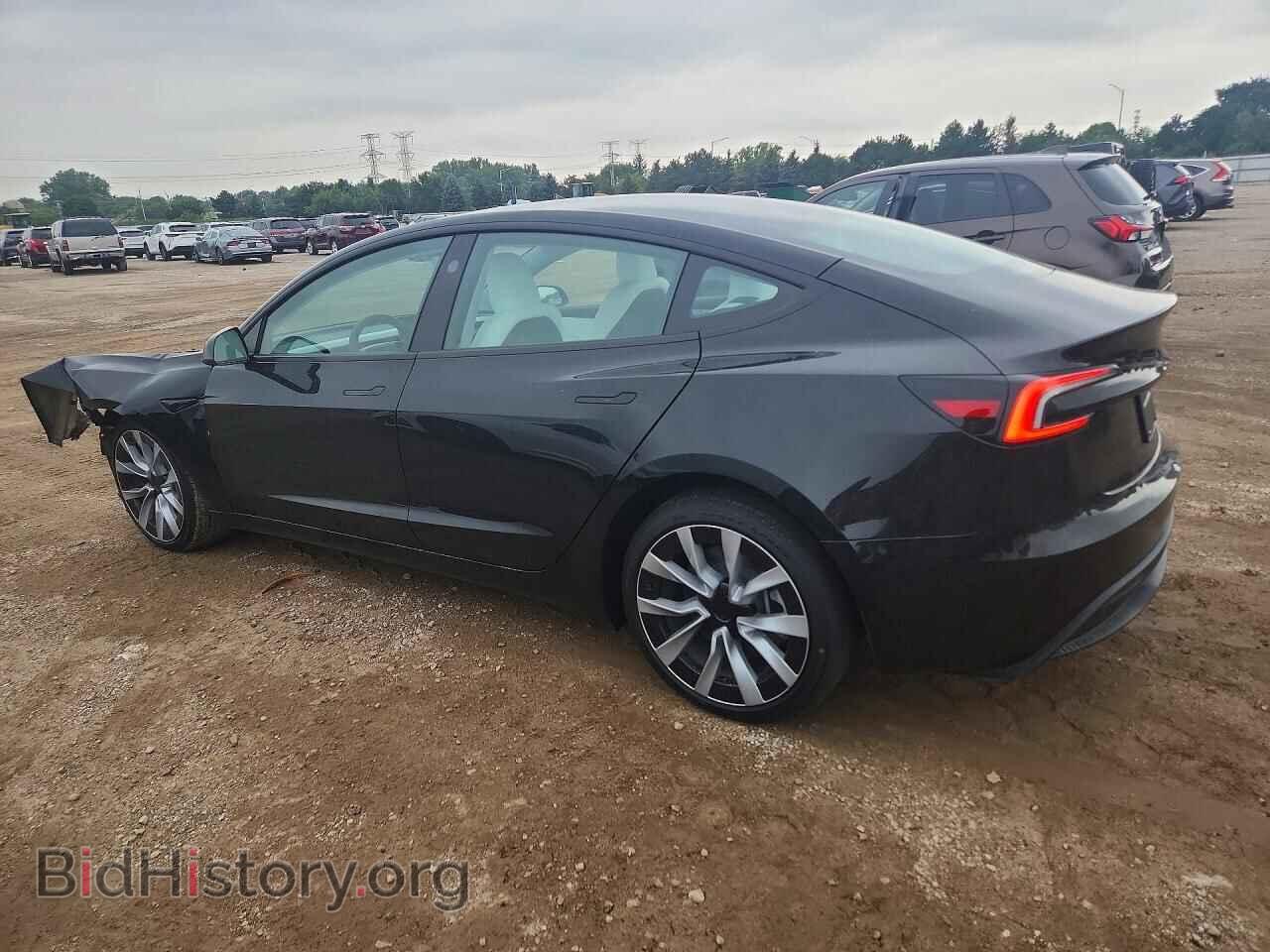2026 TESLA MODEL 3 - VIN: 5YJ3E1EB3TF215859 - Photo 2