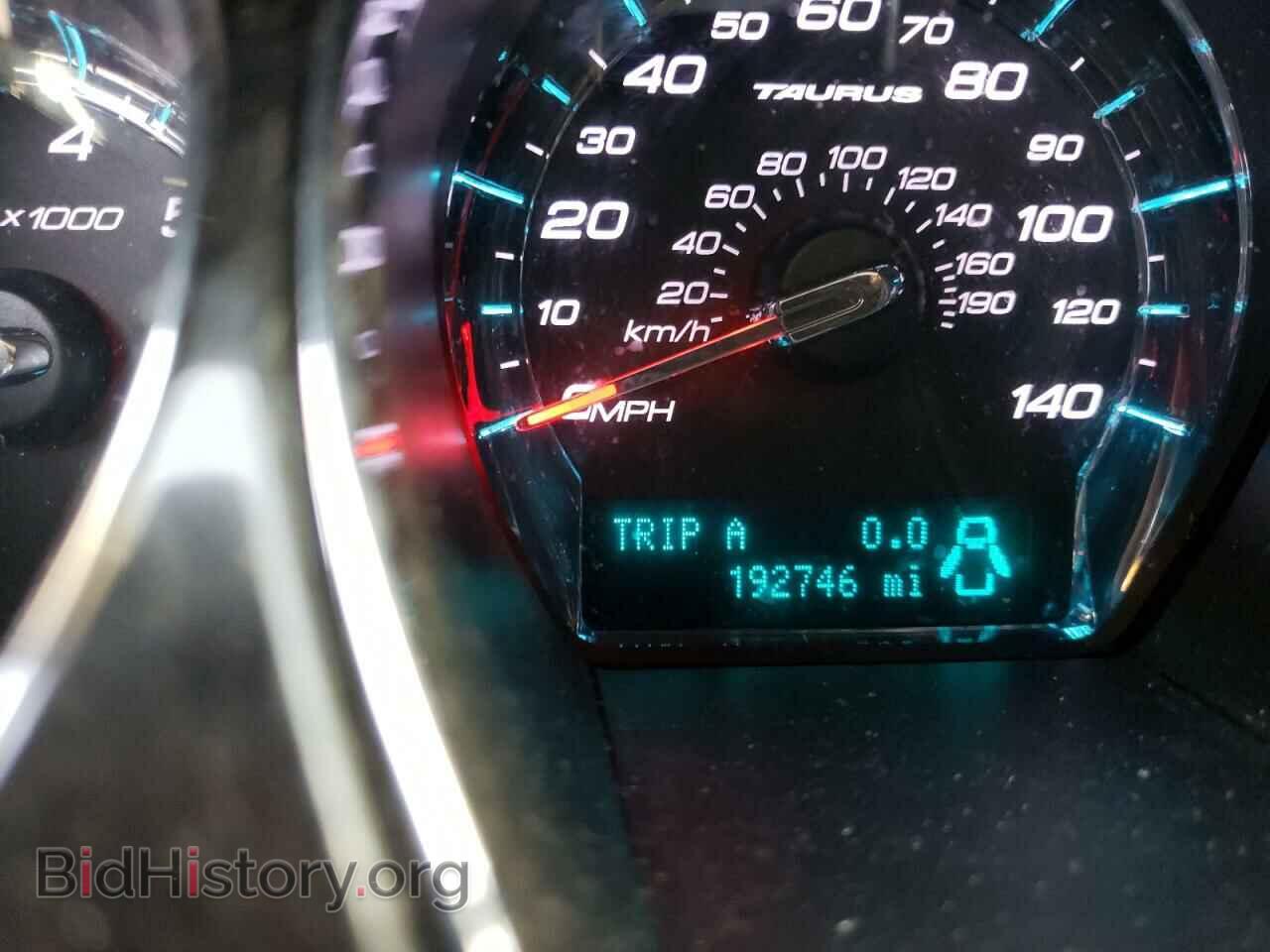 2011 FORD TAURUS - VIN: 1FAHP2FW0BG167173 - Photo 8