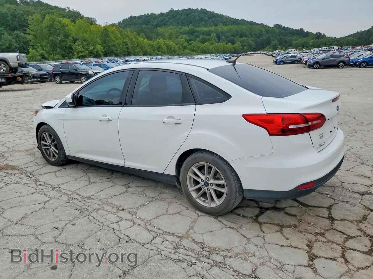 2018 FORD FOCUS - VIN: 1FADP3FE2JL289681 - Фото 2