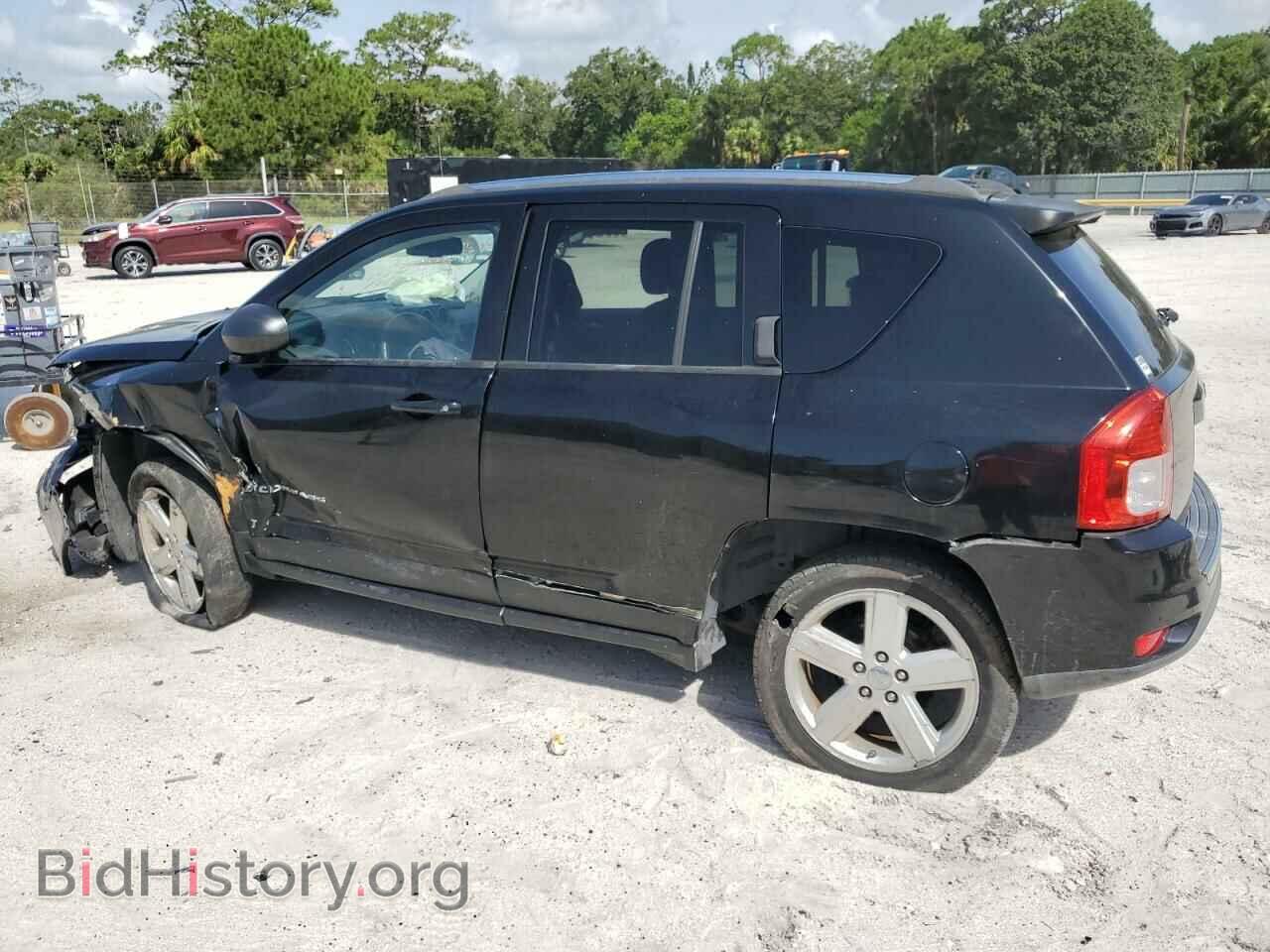 2012 JEEP COMPASS - VIN: 1C4NJCCB3CD718950 - Photo 2
