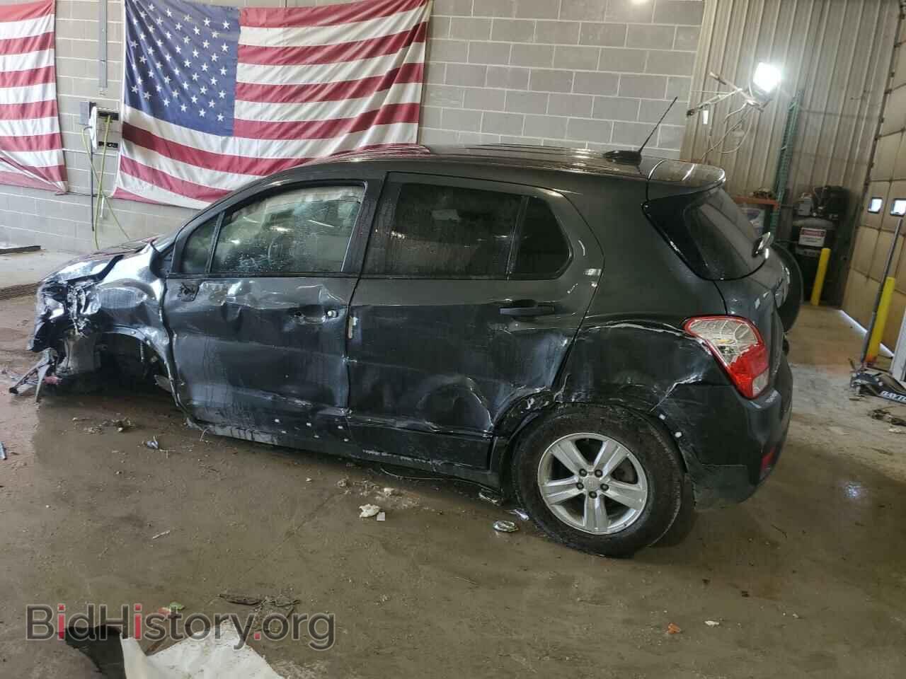 2019 CHEVROLET TRAX - VIN: 3GNCJNSB3KL354808 - Фото 2