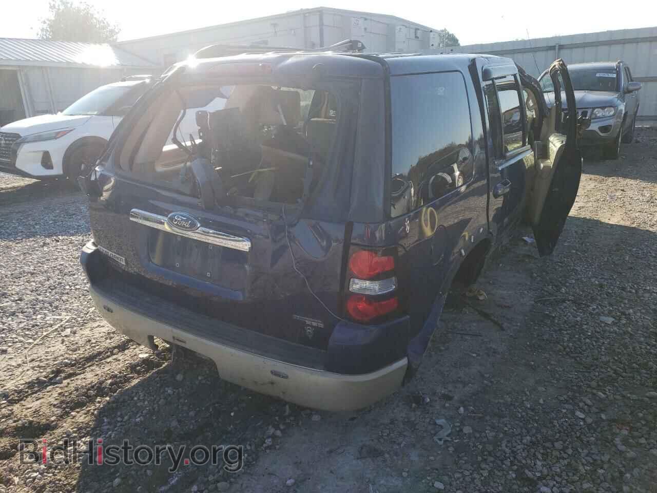 2006 FORD EXPLORER - VIN: 1FMEU64836UB34348 - Фото 4