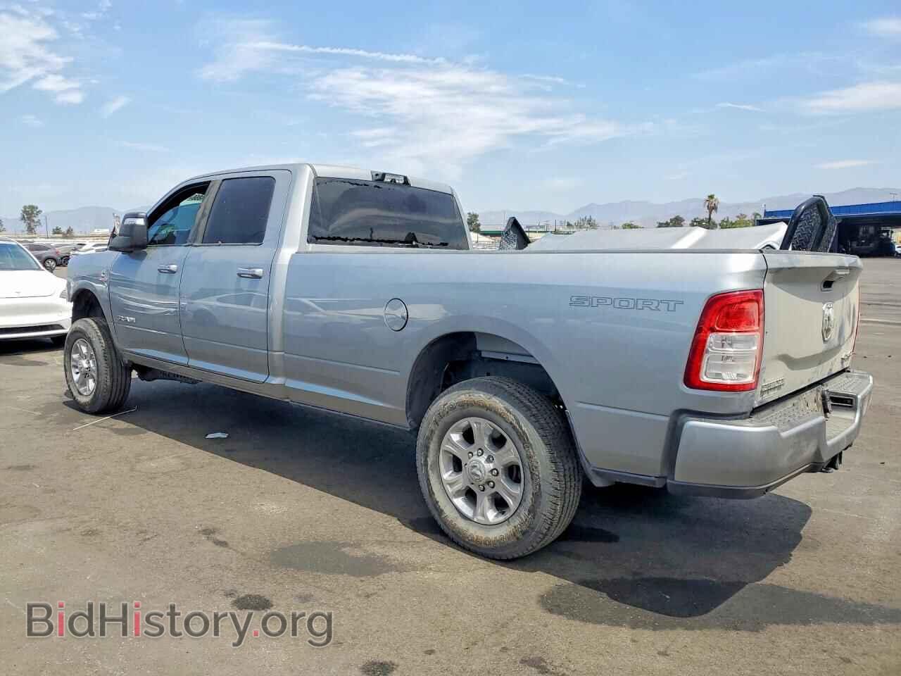2023 RAM 3500 - VIN: 3C63R3HL2PG512830 - Photo 2