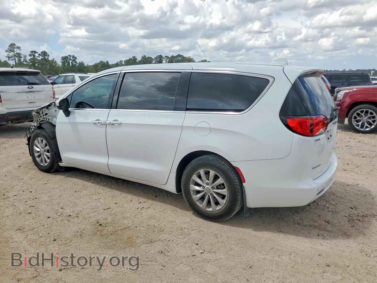2017 CHRYSLER PACIFICA - VIN: 2C4RC1DG1HR592683 - Photo 2