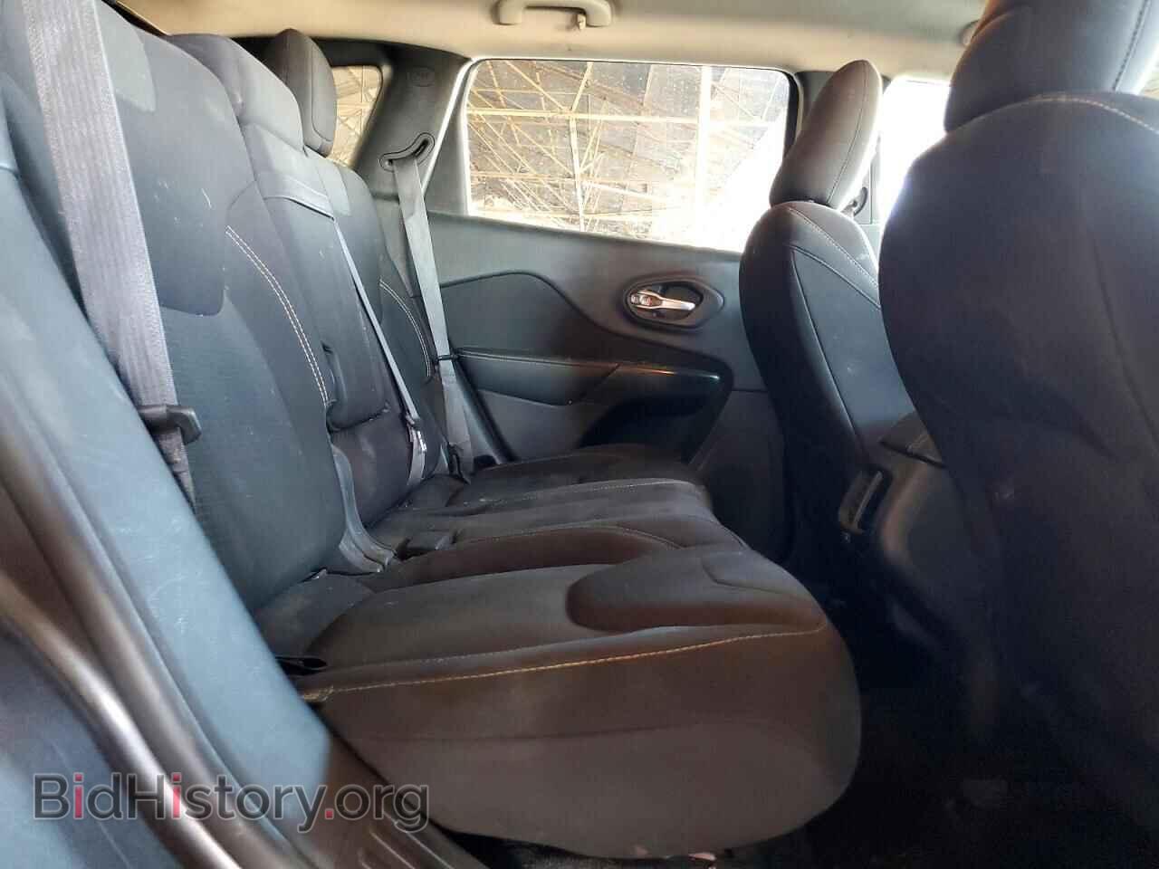 2016 JEEP CHEROKEE - VIN: 1C4PJLCB3GW177529 - Фото 10