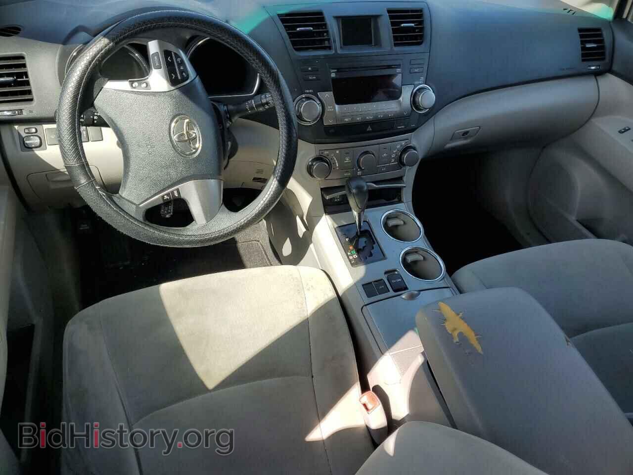 2011 TOYOTA HIGHLANDER - VIN: 5TDZK3EH4BS038574 - Фото 8