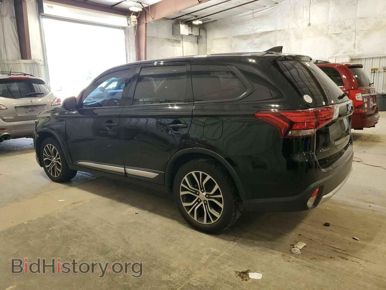 2017 MITSUBISHI OUTLANDER - VIN: JA4AD3A3XHZ020549 - Photo 2