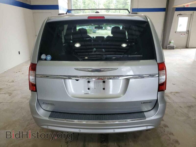 2011 Chrysler MINIVAN (VIN 2A4RR6DG8BR655324) — фото 6 из 13