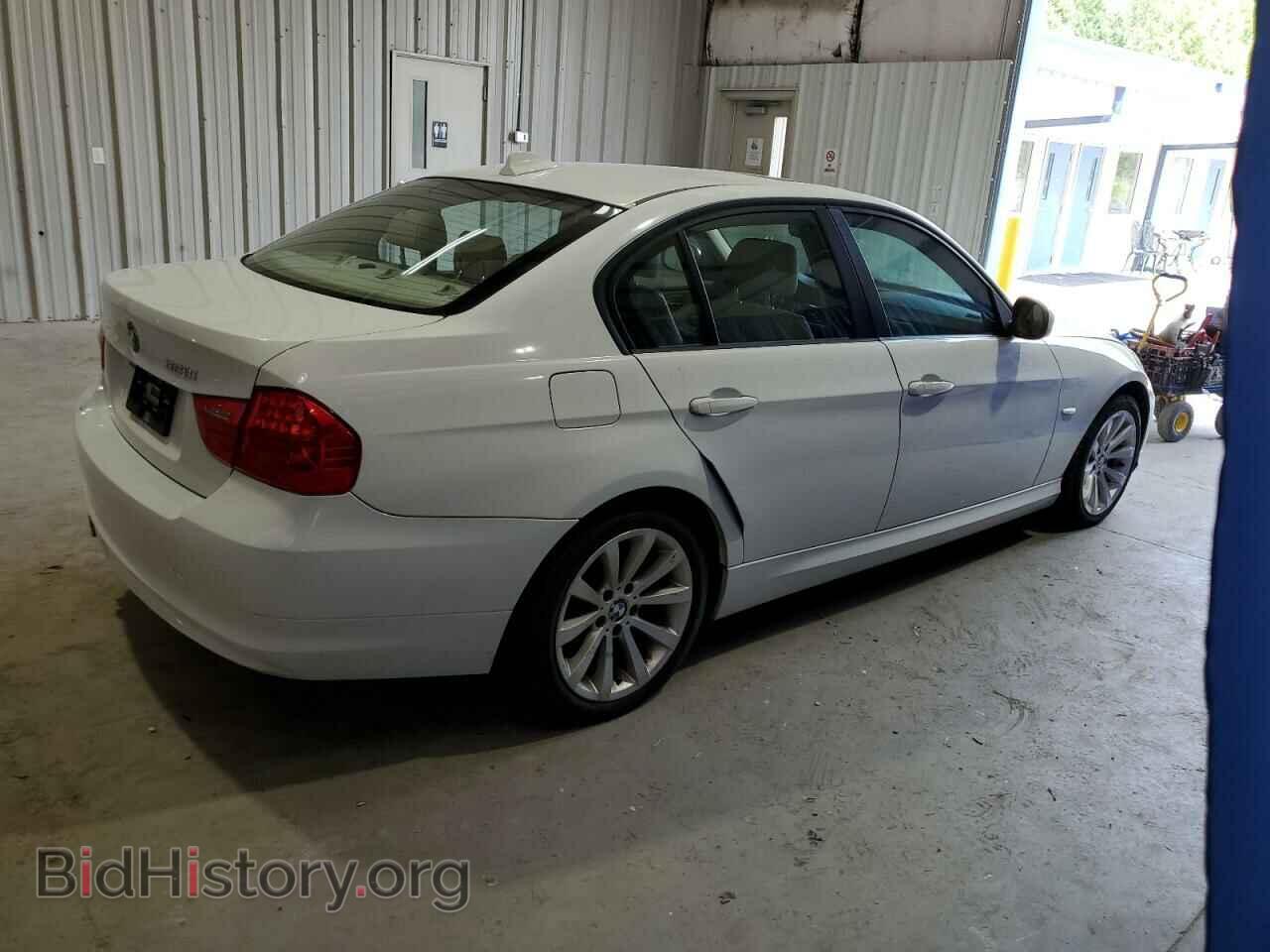 2009 BMW 3 SERIES - VIN: WBAPH77569NM28766 - Фото 3