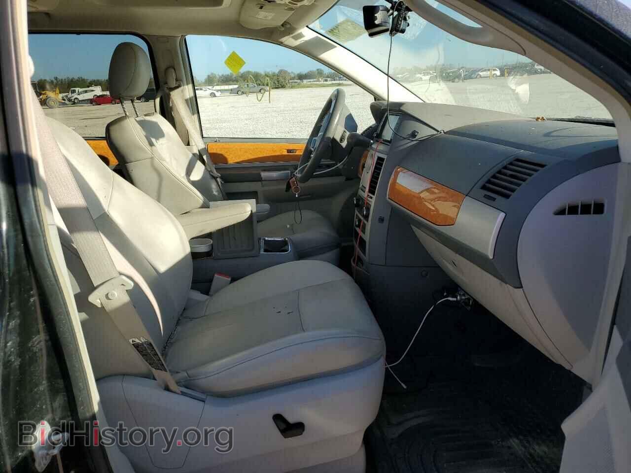 2008 CHRYSLER MINIVAN - VIN: 2A8HR64X18R648427 - Фото 5