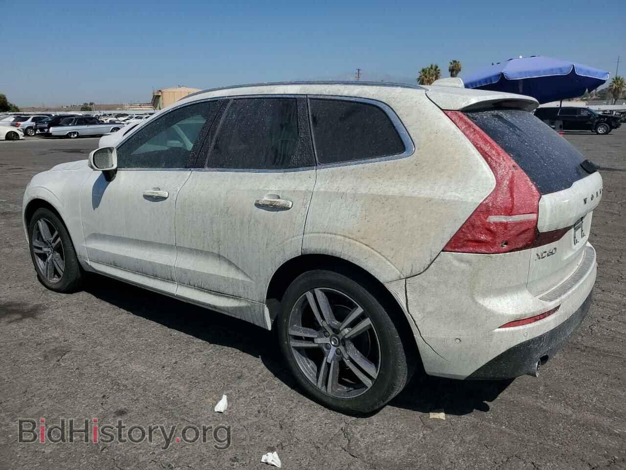 2018 VOLVO XC60 - VIN: LYV102RK3JB113496 - Фото 2