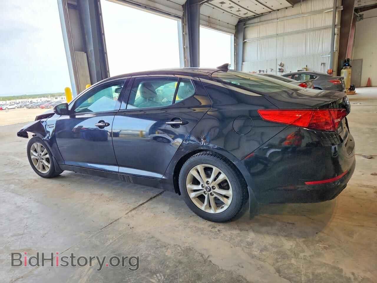 2011 KIA OPTIMA - VIN: KNAGN4A72B5099720 - Photo 2