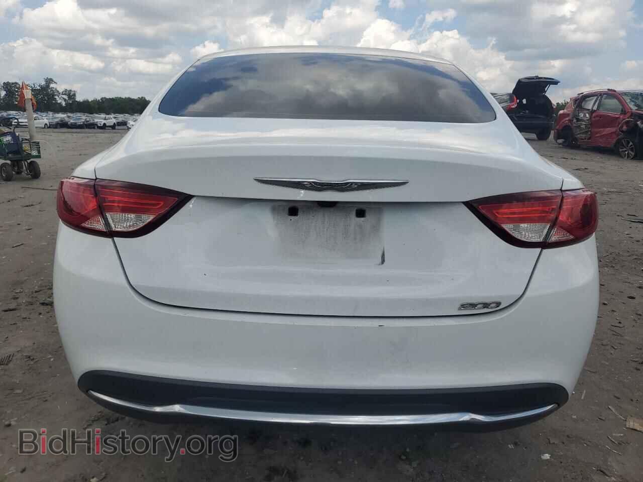 2016 CHRYSLER 200 - VIN: 1C3CCCAB0GN108755 - Фото 6