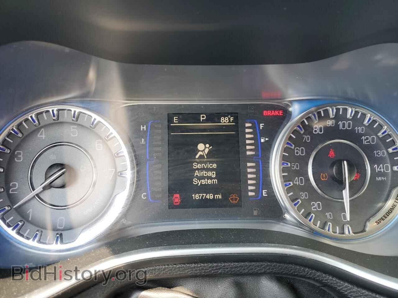 2016 CHRYSLER 200 - VIN: 1C3CCCAB0GN108755 - Фото 9