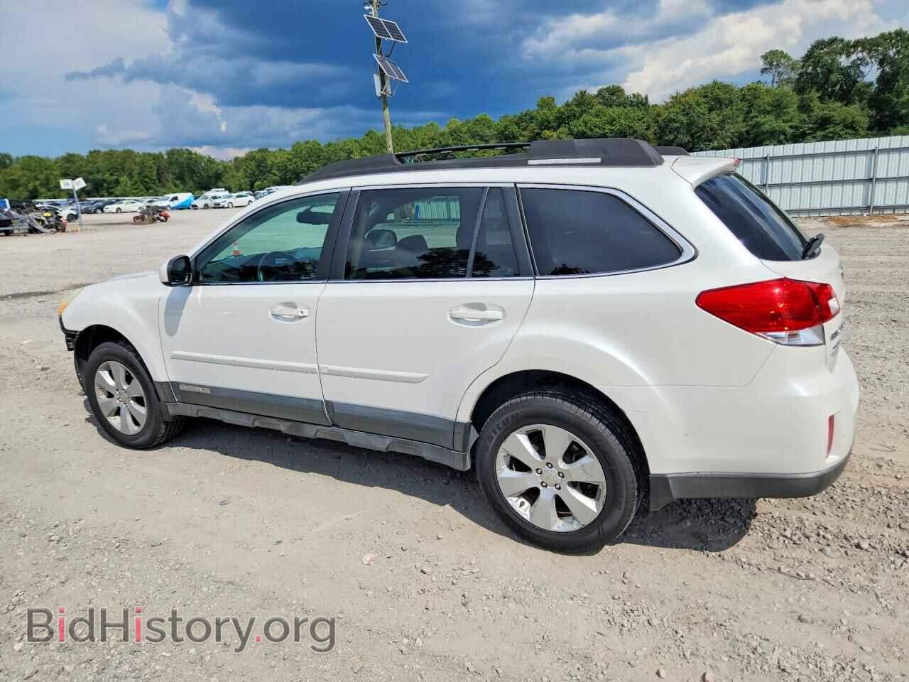 2011 SUBARU OUTBACK - VIN: 4S4BRBBC3B3446903 - Фото 2
