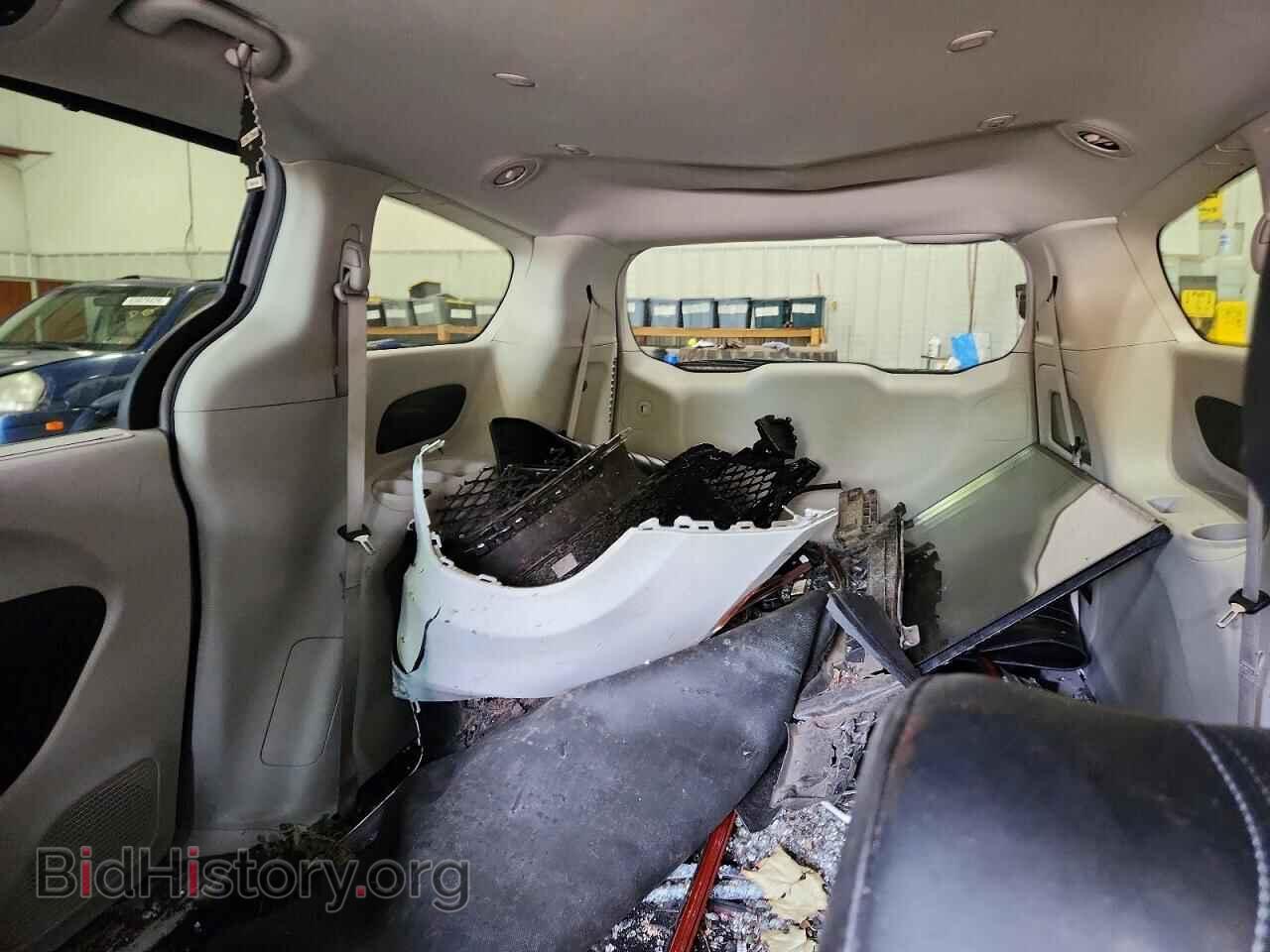 2023 CHRYSLER PACIFICA - VIN: 2C4RC1BGXPR561904 - Photo 10