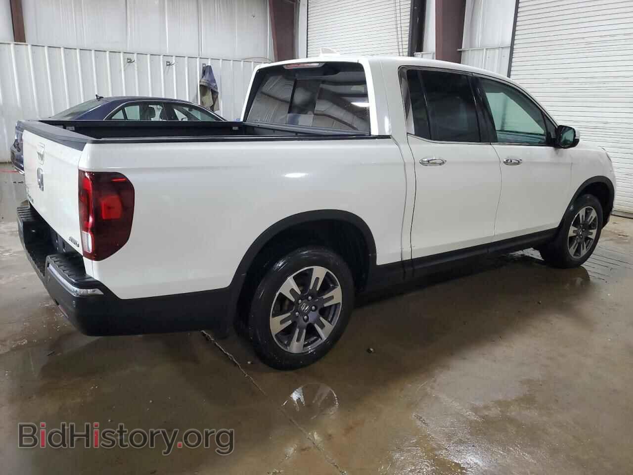 2017 HONDA RIDGELINE - VIN: 5FPYK3F79HB038012 - Фото 3