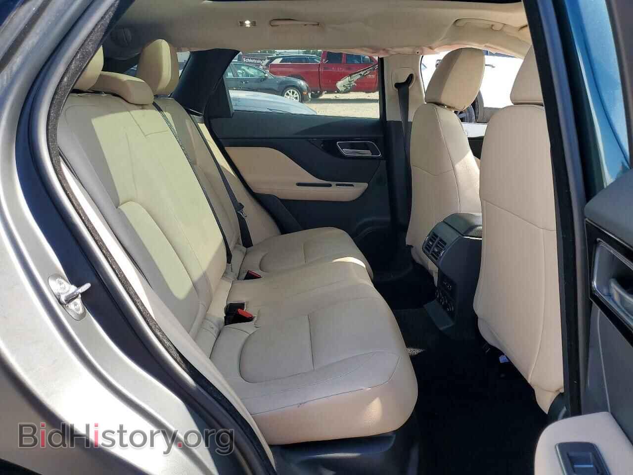 2017 JAGUAR F-PACE - VIN: SADCJ2BV9HA089091 - Photo 11