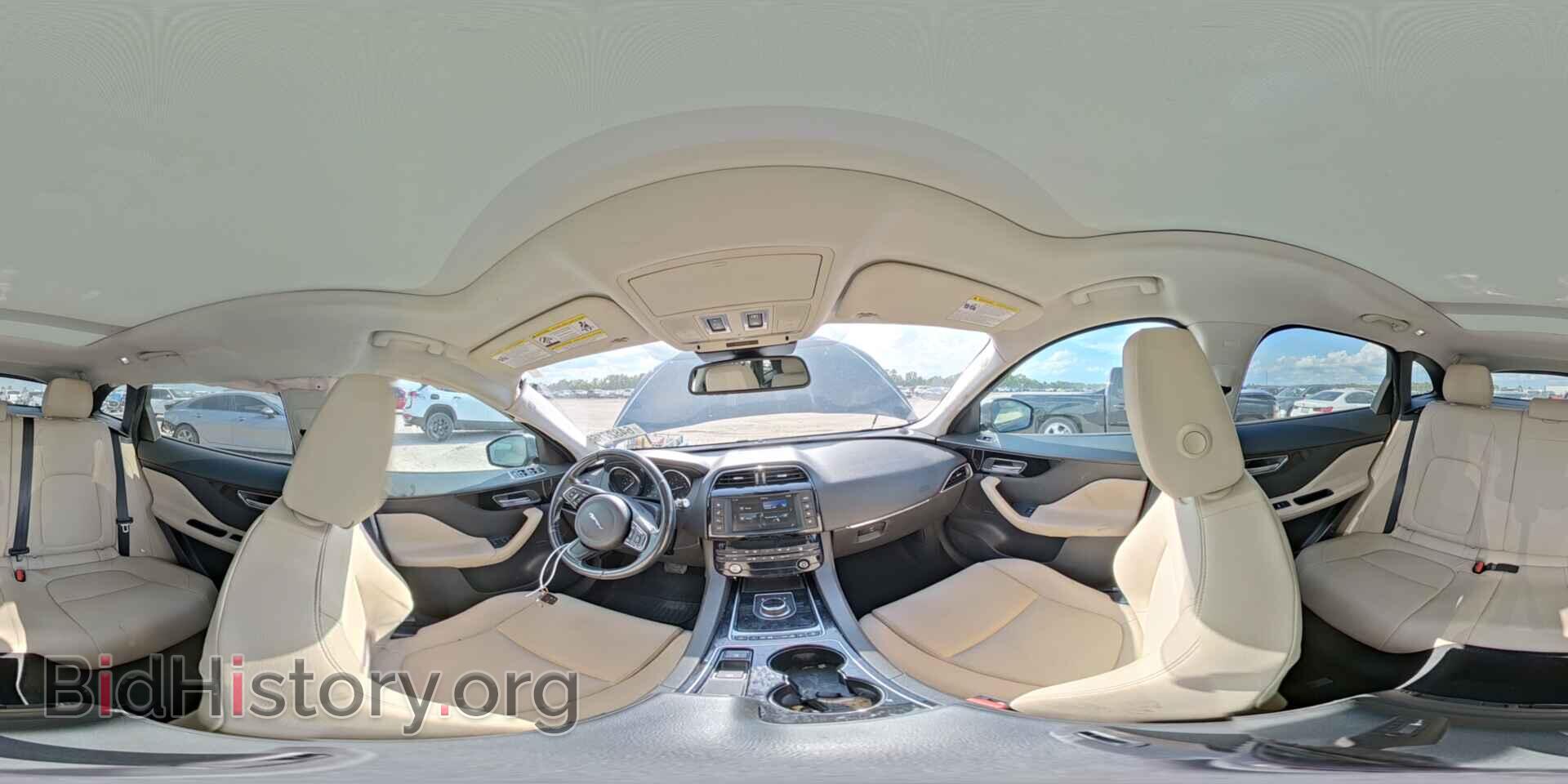2017 JAGUAR F-PACE - VIN: SADCJ2BV9HA089091 - Photo 15