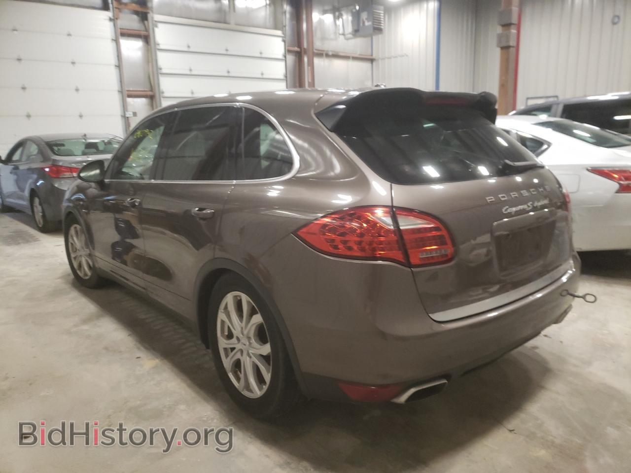 2012 PORSCHE CAYENNE - VIN: WP1AE2A2XCLA90065 - Фото 3