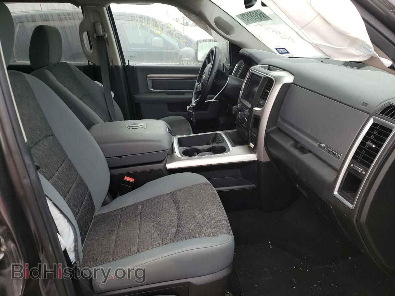 2019 RAM 1500 - VIN: 1C6RR6LT8KS563530 - Photo 5