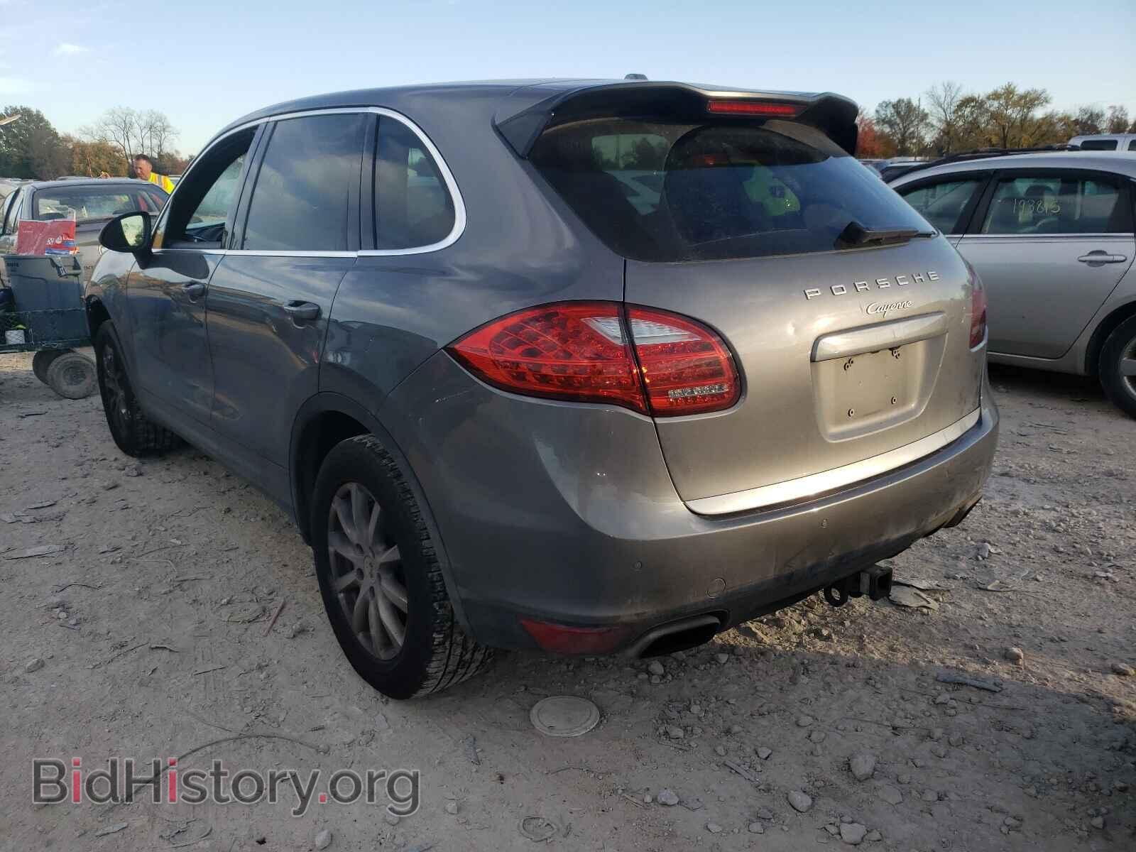 2011 PORSCHE CAYENNE - VIN: WP1AA2A24BLA10057 - Photo 3