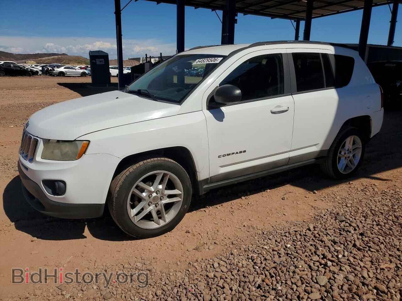 Photo 1J4NT5FB0BD137688 - JEEP COMPASS 2011