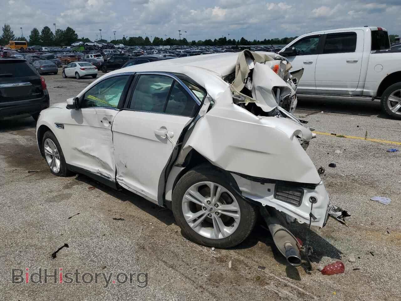 2014 FORD TAURUS - VIN: 1FAHP2E84EG123636 - Фото 2