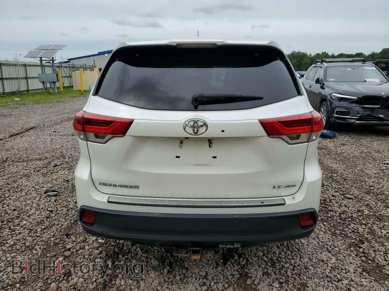 2018 TOYOTA HIGHLANDER - VIN: 5TDBZRFH9JS875575 - Фото 6
