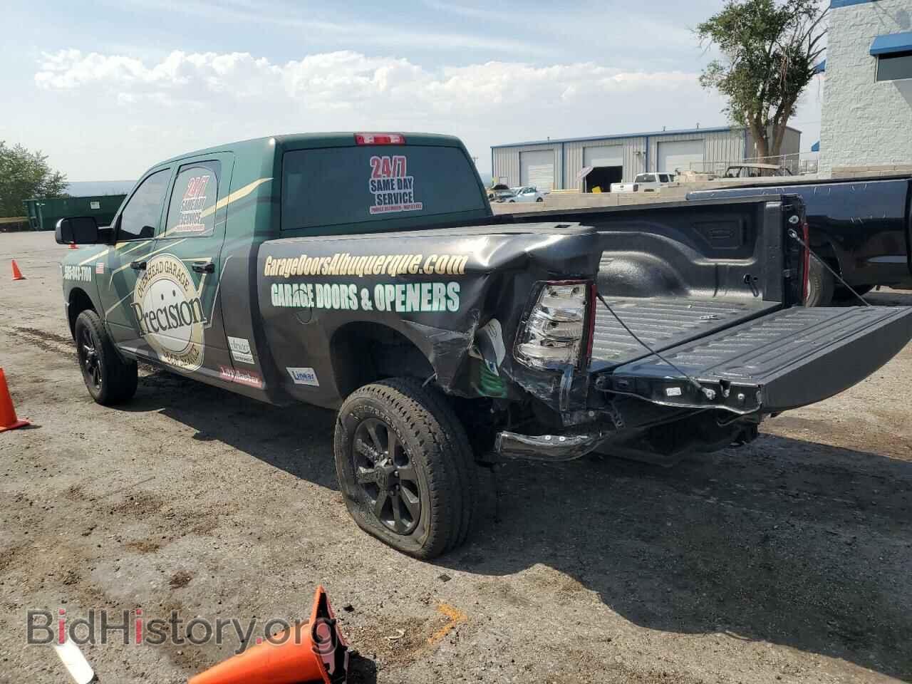2022 RAM 2500 - VIN: 3C6UR5ML7NG309421 - Фото 2