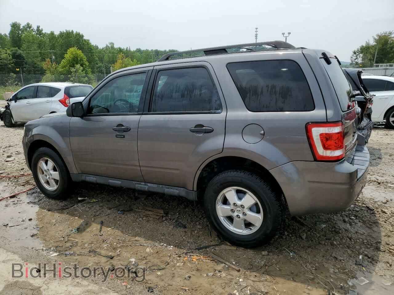 2011 FORD ESCAPE - VIN: 1FMCU0DG2BKB96809 - Фото 2