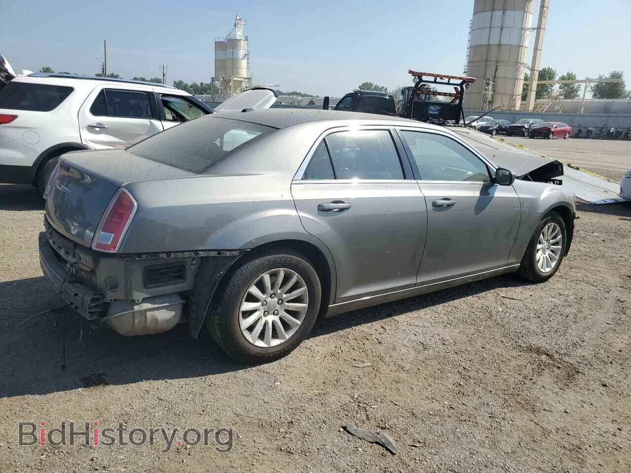2012 CHRYSLER 300 - VIN: 2C3CCAAGXCH188746 - Фото 3