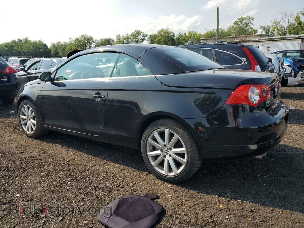 2007 VOLKSWAGEN EOS - VIN: WVWFB71F37V040960 - Фото 2