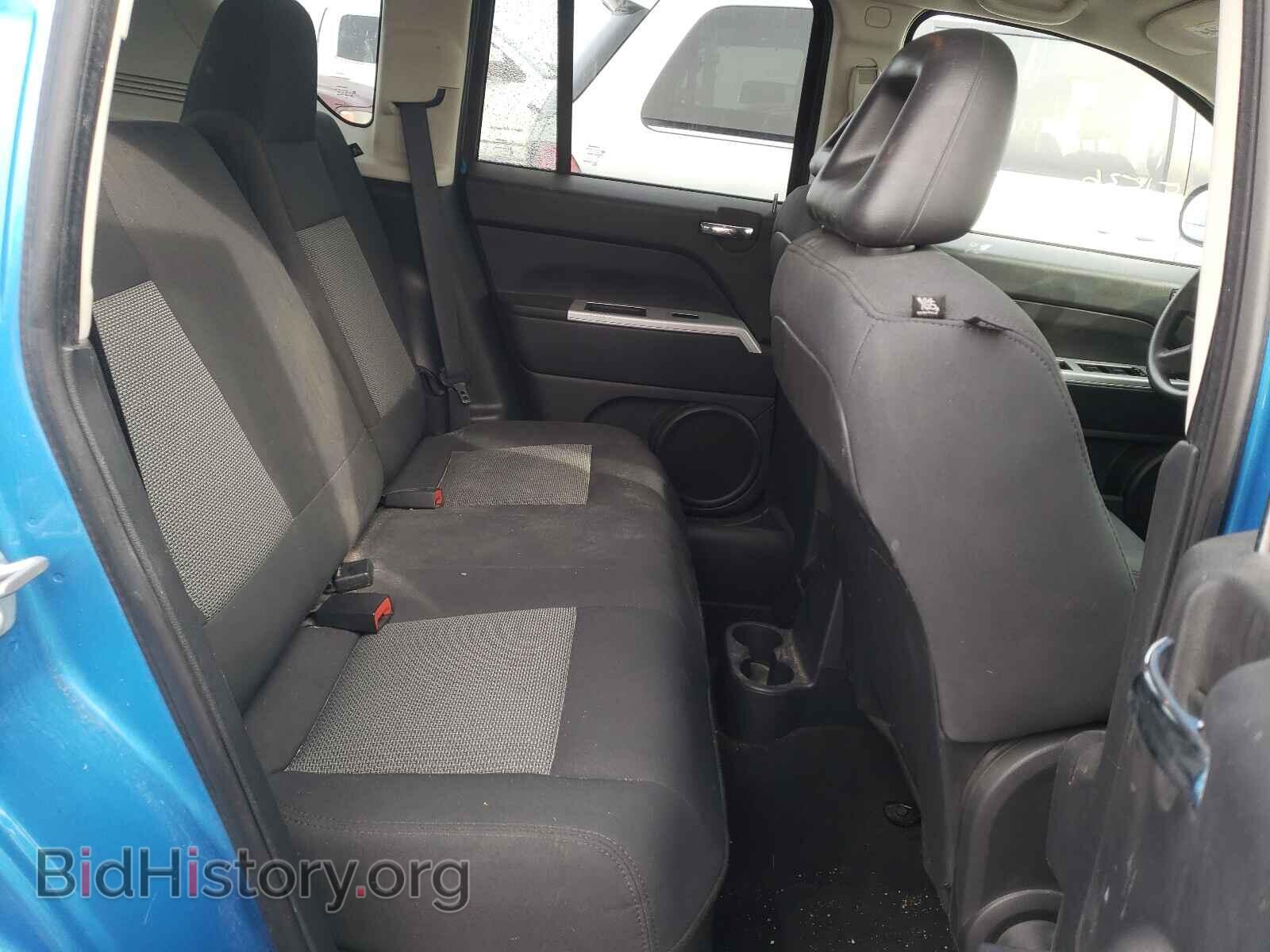 2008 JEEP COMPASS - VIN: 1J8FT47088D628562 - Photo 6