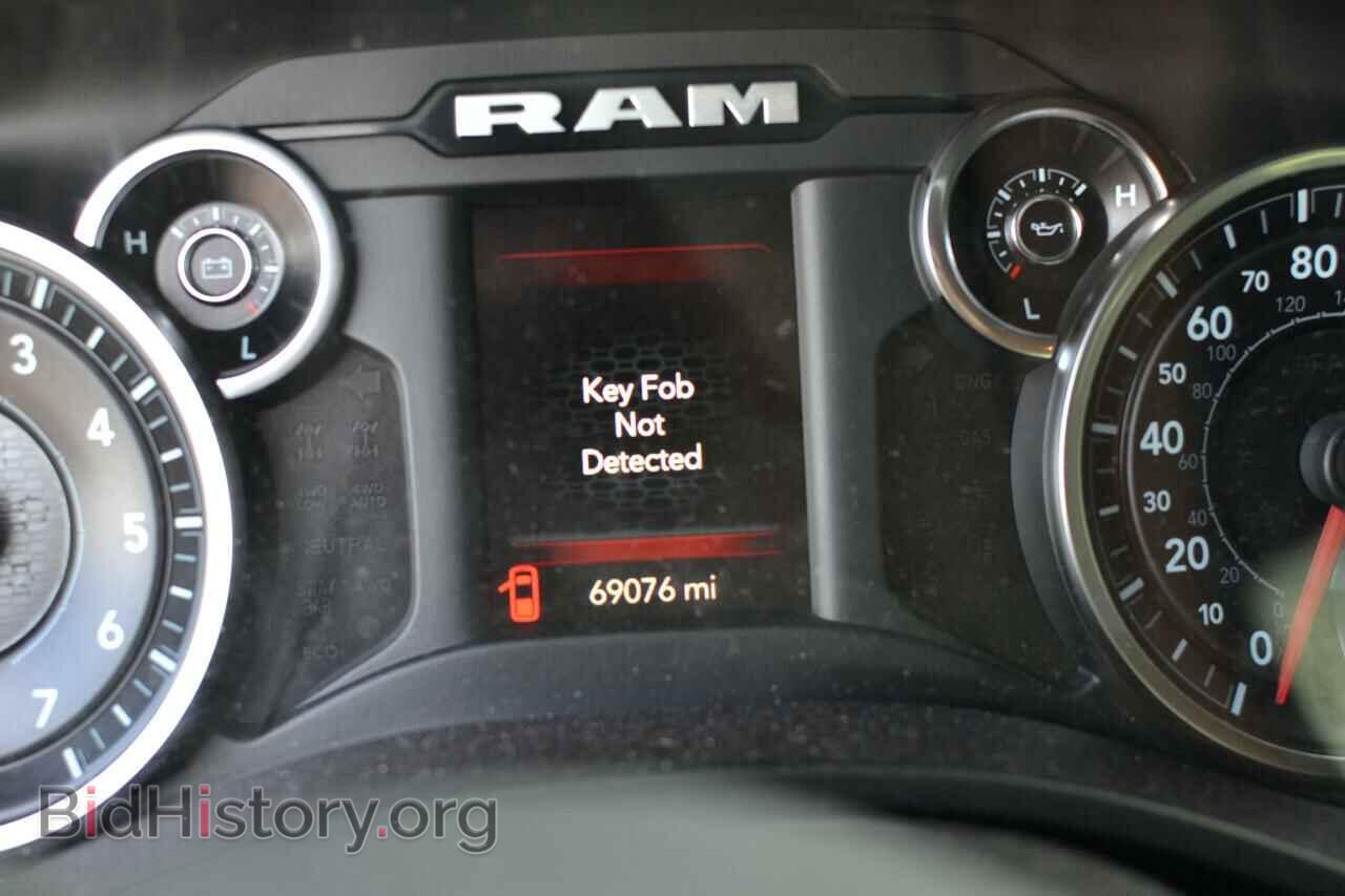 2019 RAM 1500 - VIN: 1C6RREFT6KN563093 - Фото 9