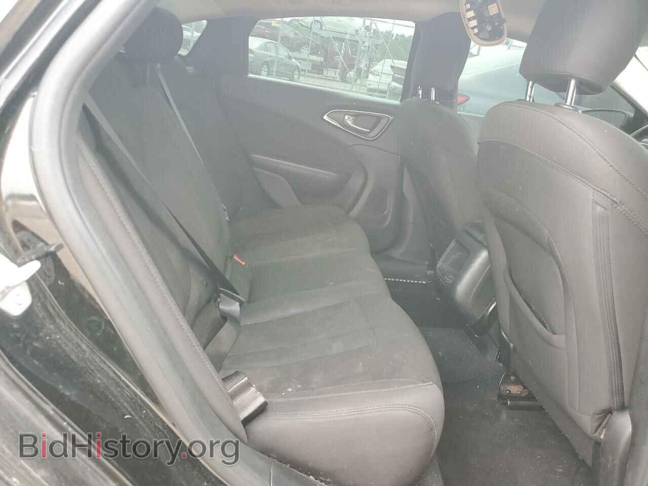 2015 CHRYSLER 200 - VIN: 1C3CCCAB6FN692111 - Фото 10