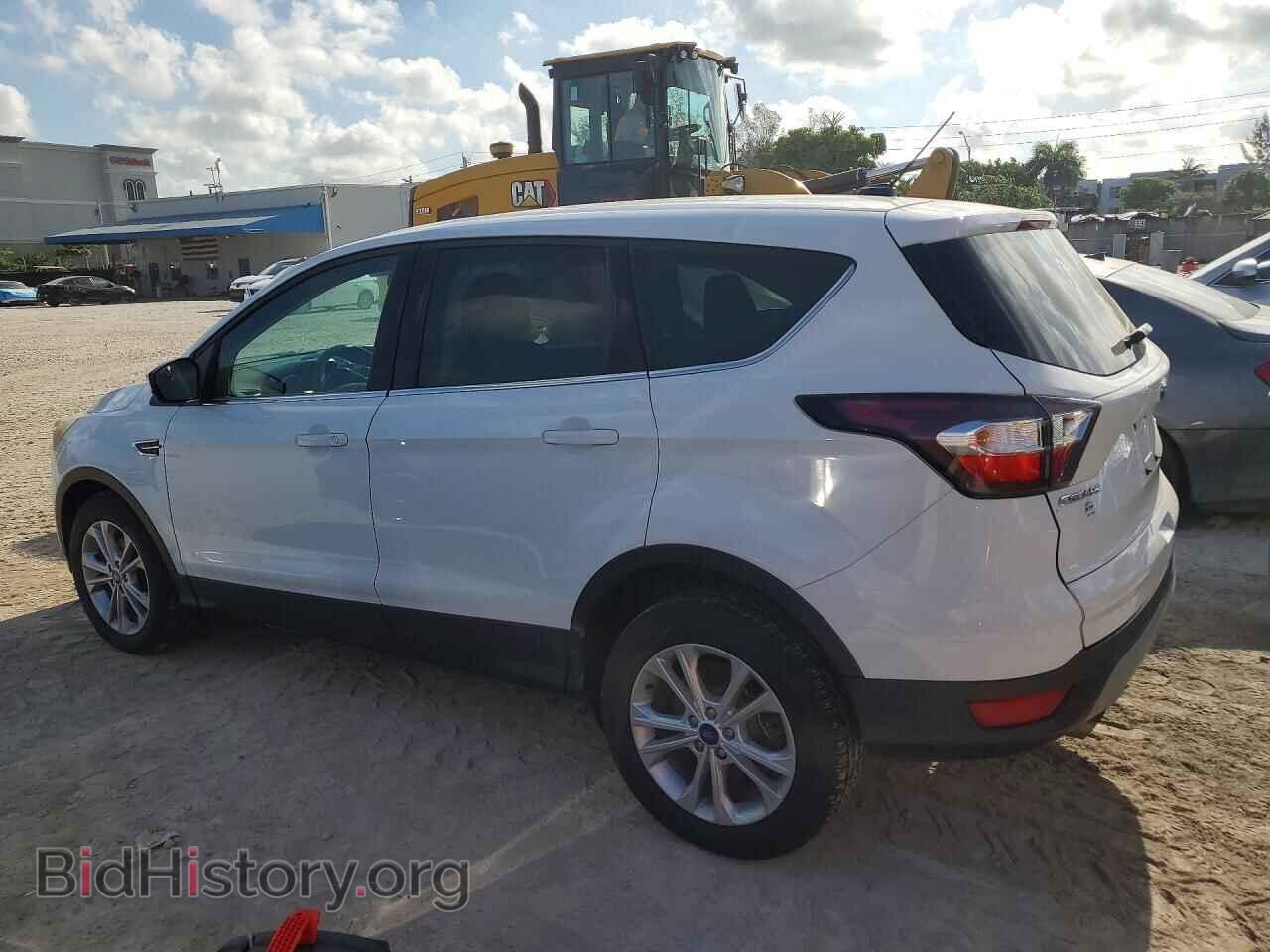 2017 FORD ESCAPE - VIN: 1FMCU0GD0HUB49213 - Фото 2