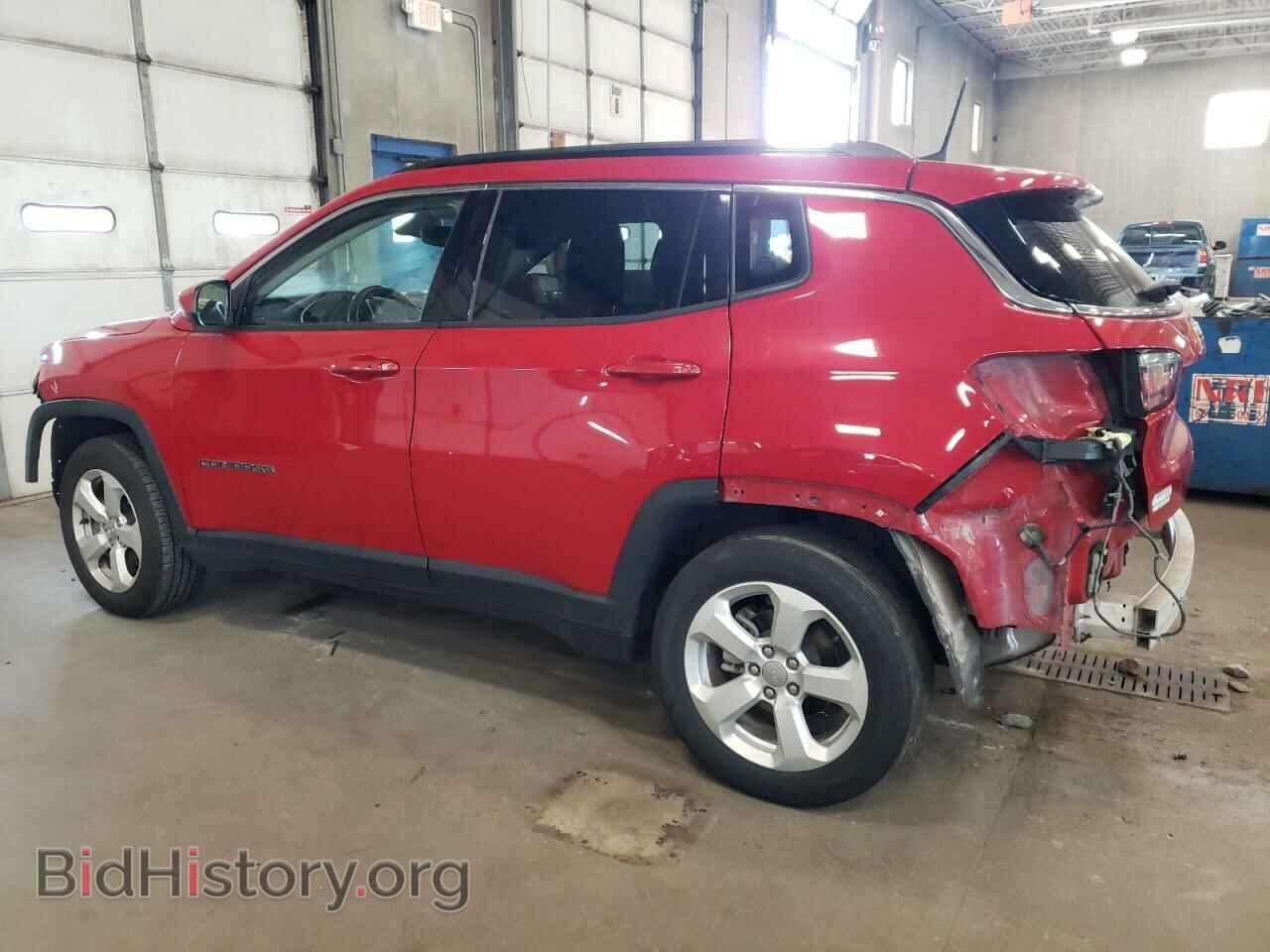 2018 JEEP COMPASS - VIN: 3C4NJCBB9JT108561 - Фото 2