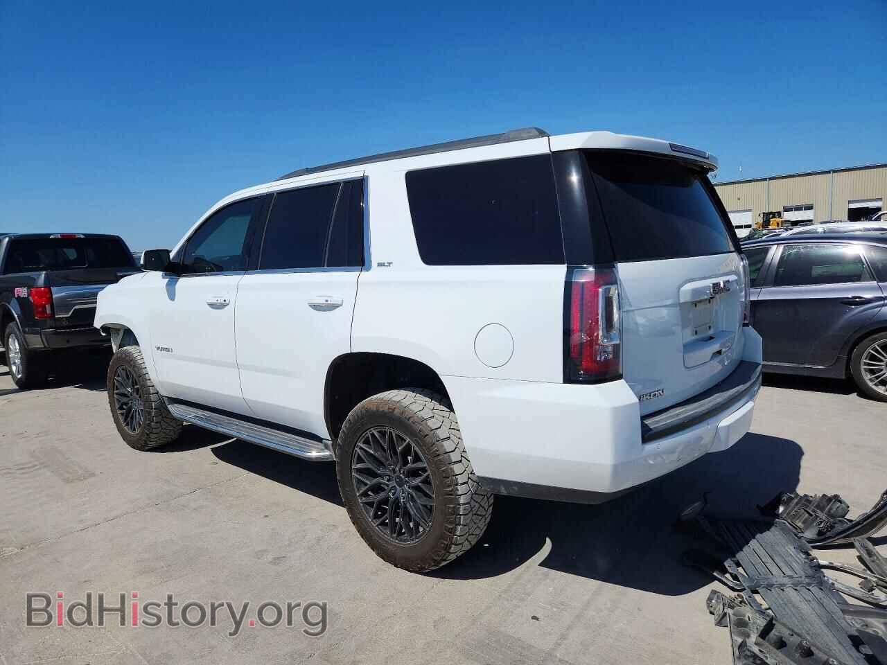 2017 GMC YUKON - VIN: 1GKS2BKC4HR350183 - Photo 2