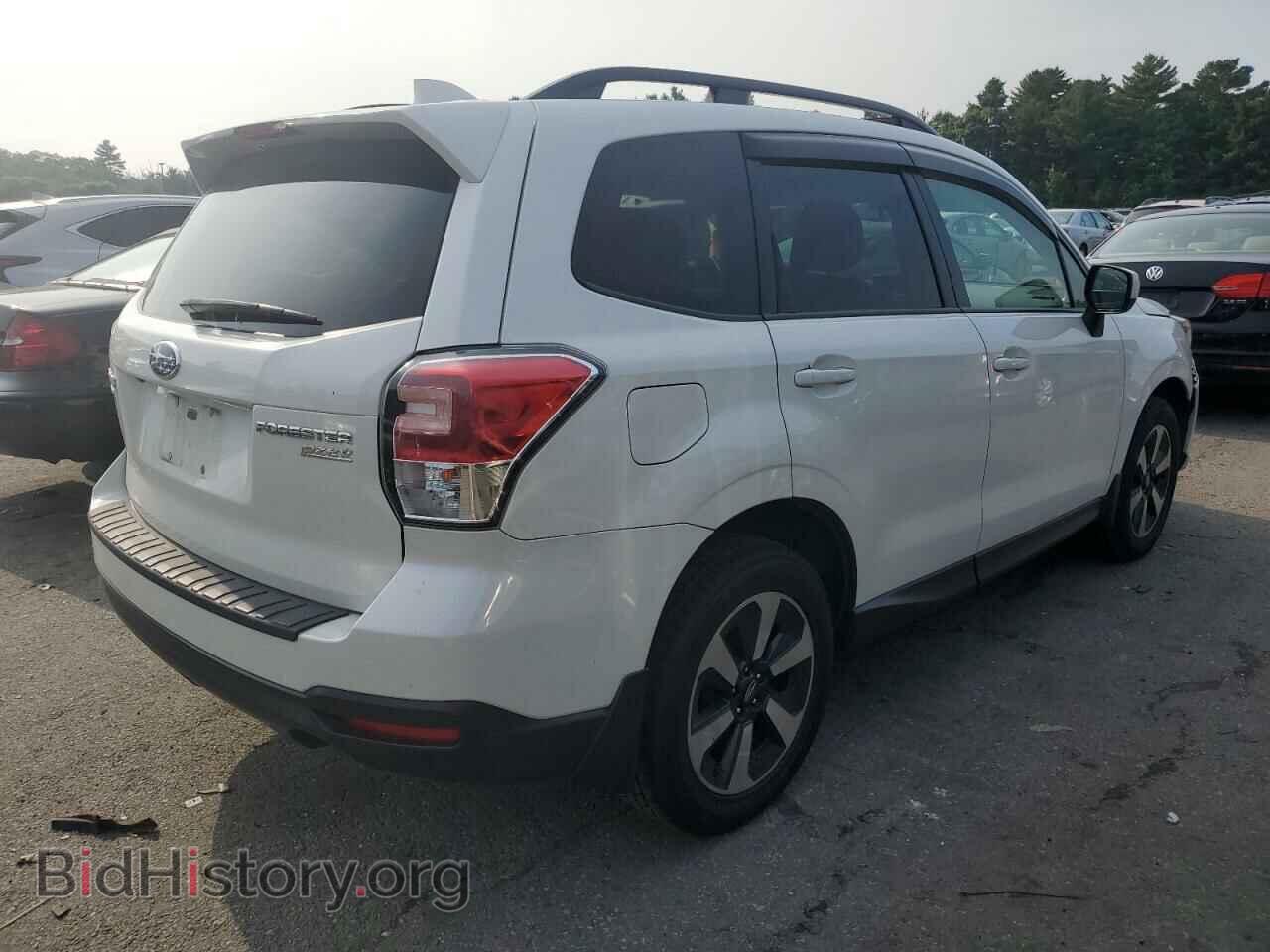 2017 SUBARU FORESTER - VIN: JF2SJAEC8HH413183 - Фото 3