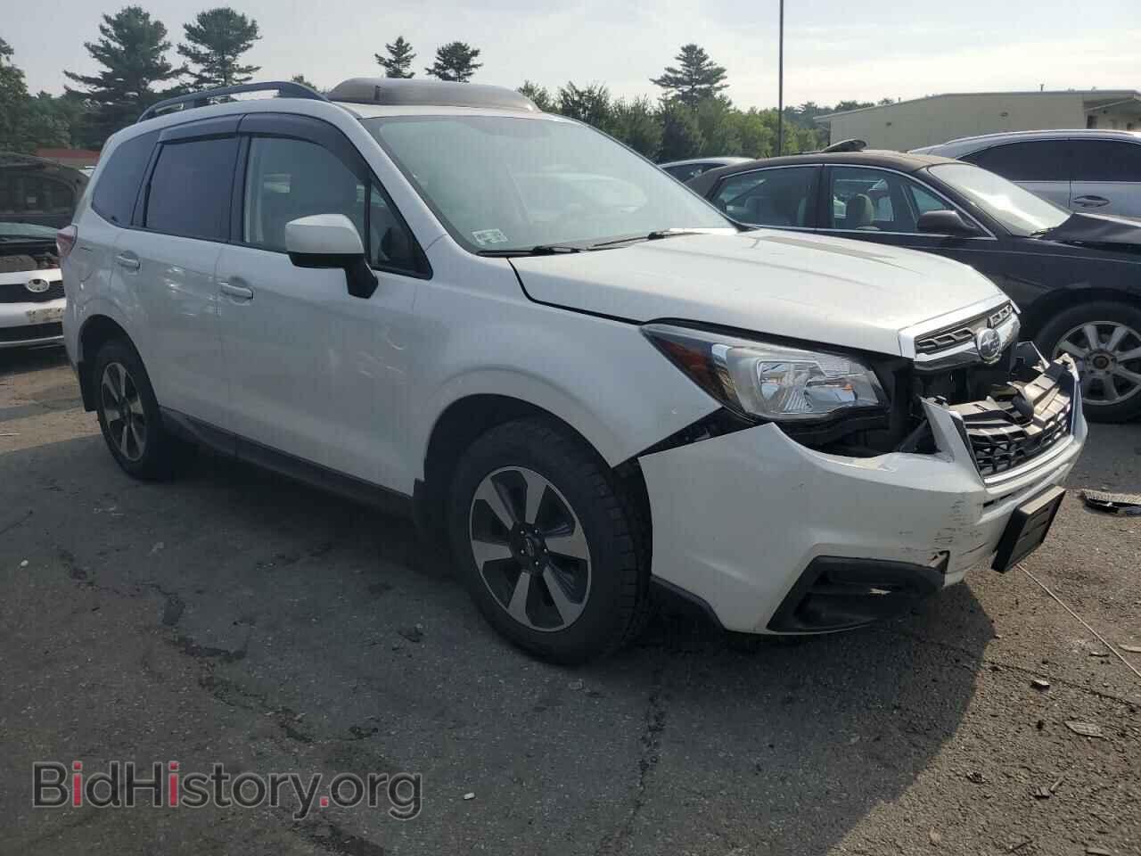 2017 SUBARU FORESTER - VIN: JF2SJAEC8HH413183 - Фото 4