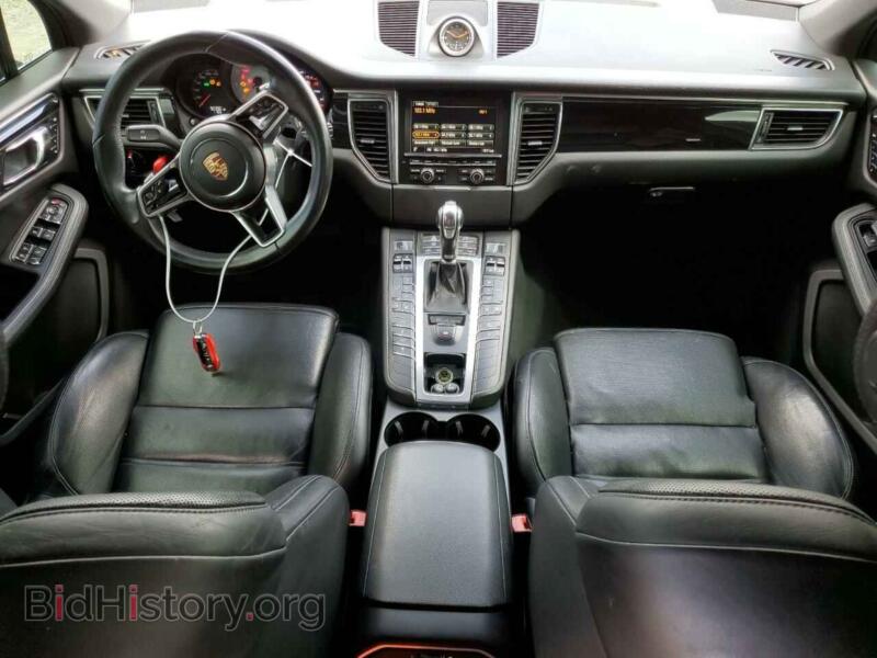 2015 Porsche MACAN (VIN WP1AB2A51FLB53366) — photo 8 of 13