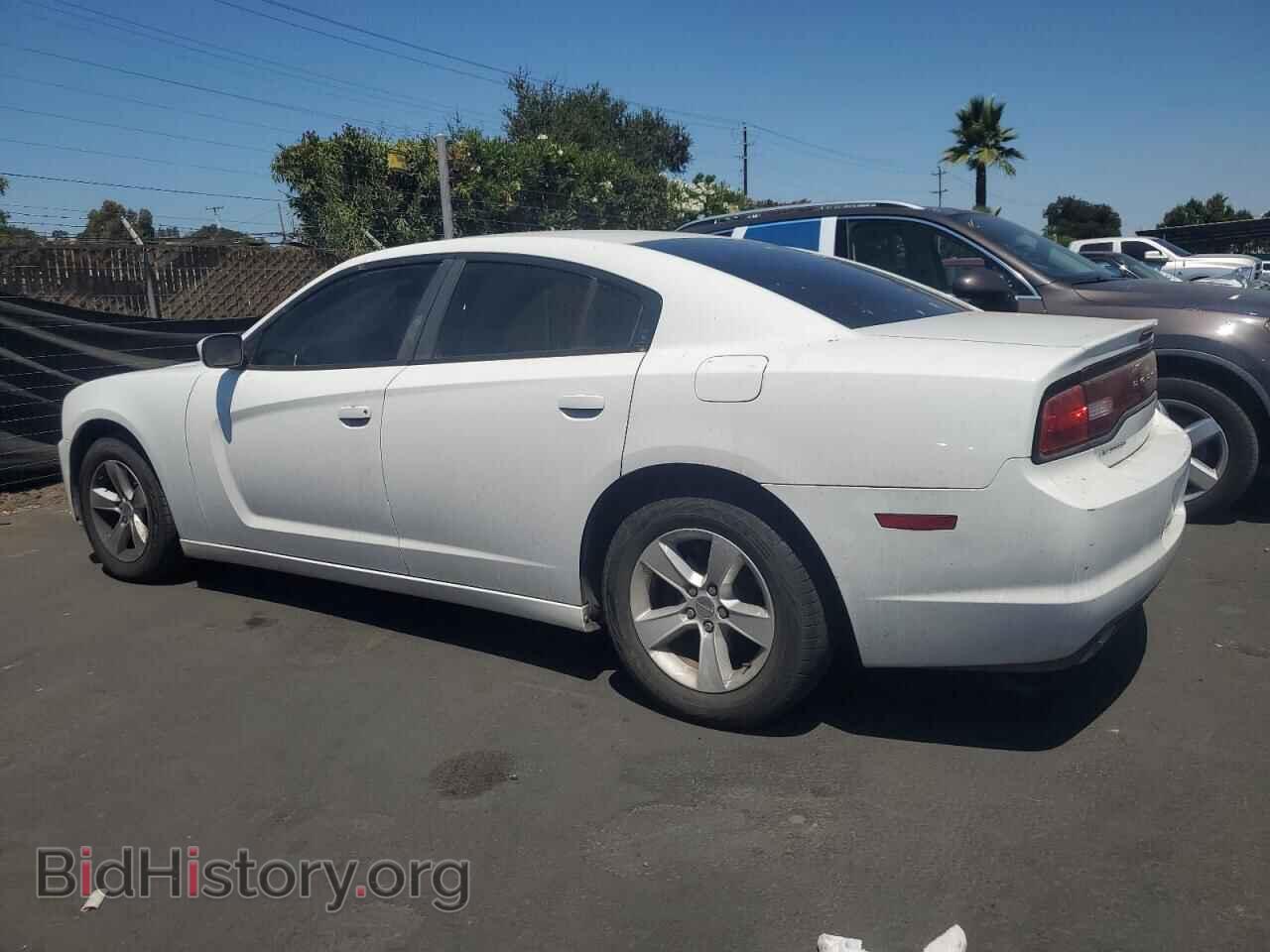 2011 DODGE CHARGER - VIN: 2B3CL3CG8BH606161 - Фото 2