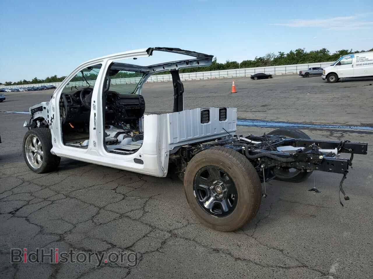 2023 RAM 1500 - VIN: 1C6RREHT6PN607971 - Фото 2
