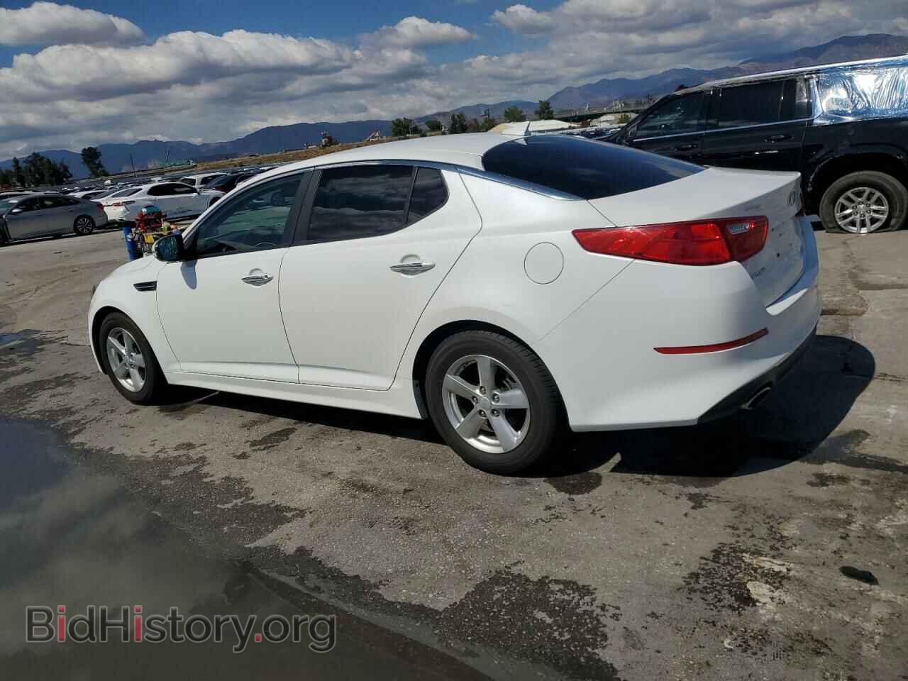 2015 KIA OPTIMA - VIN: KNAGM4A75F5572311 - Фото 2