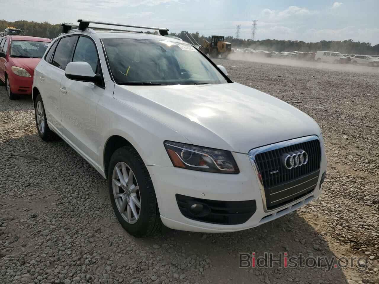 Фотография WA1LFAFP8CA100474 - AUDI Q5 2012