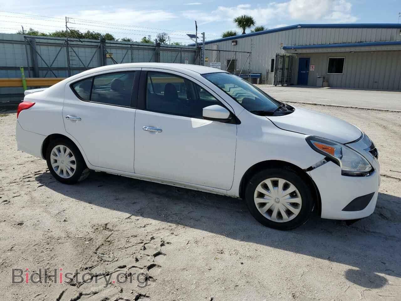 2017 NISSAN VERSA - VIN: 3N1CN7AP1HL807258 - Фото 4