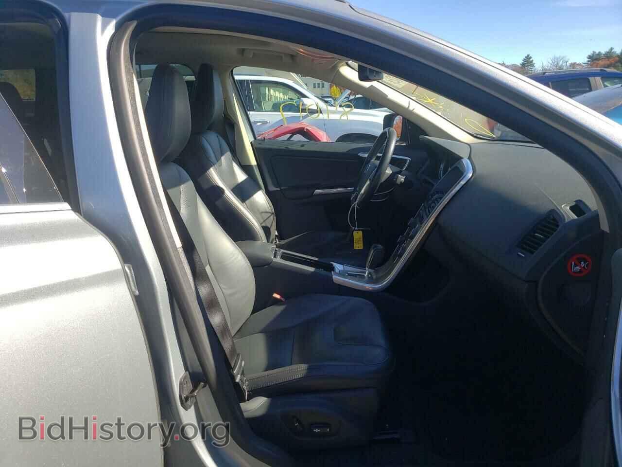 2012 VOLVO XC60 - VIN: YV4940DZ9C2335039 - Фото 5