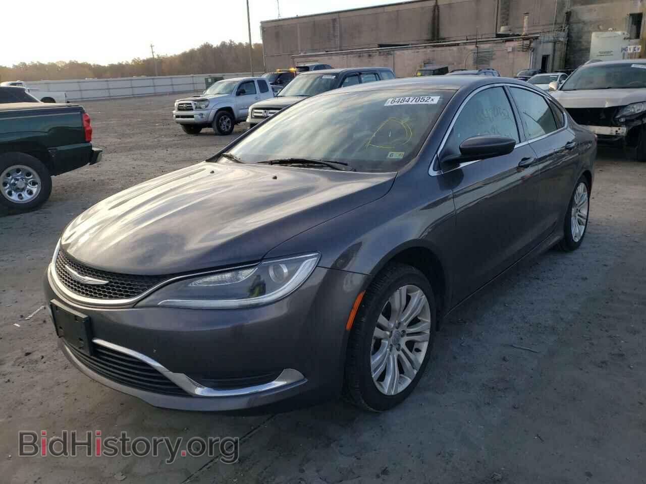 2015 CHRYSLER 200 - VIN: 1C3CCCAB1FN564858 - Фото 2